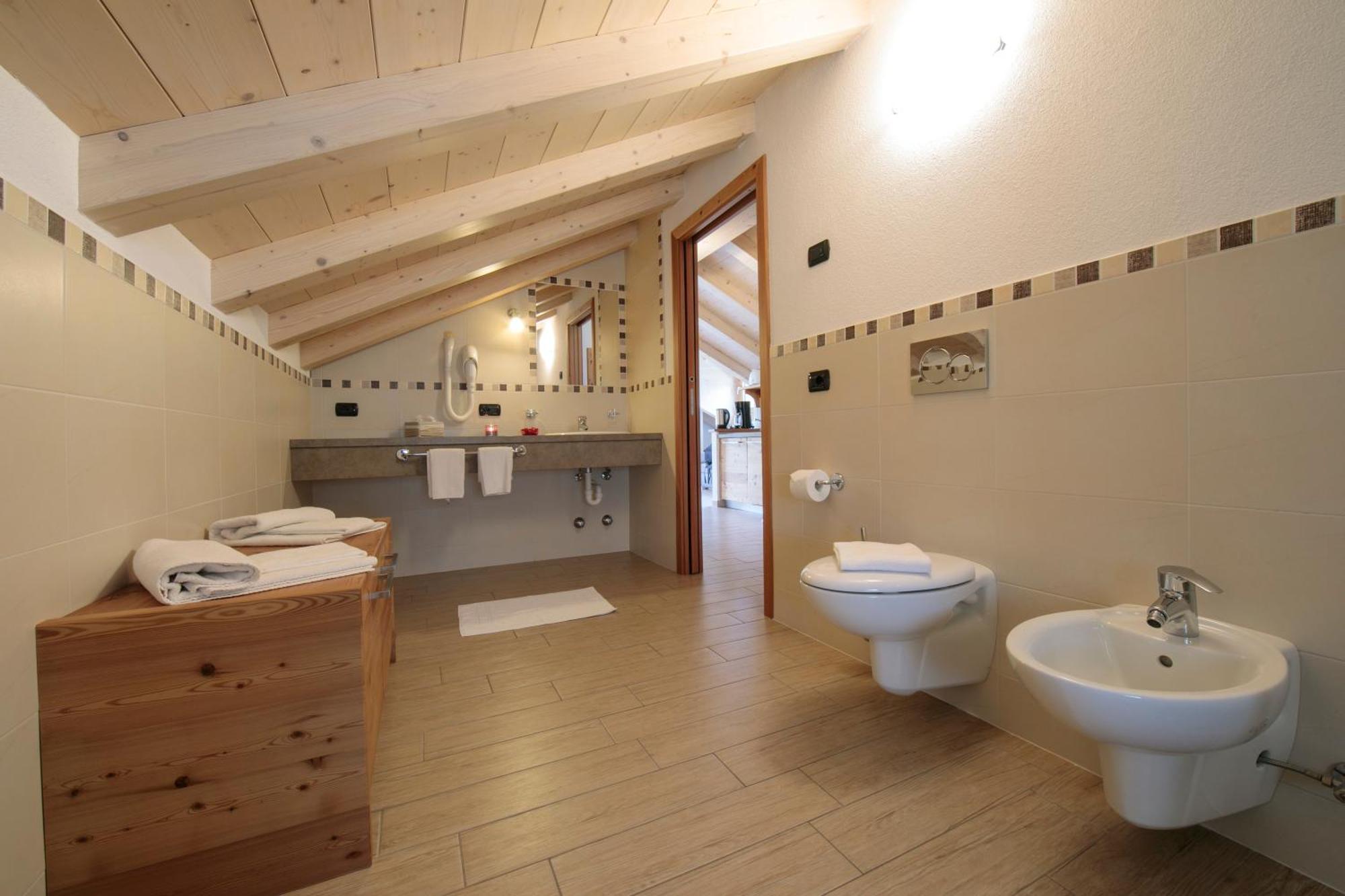 Appartement Volga Loira Senna à Livigno Extérieur photo