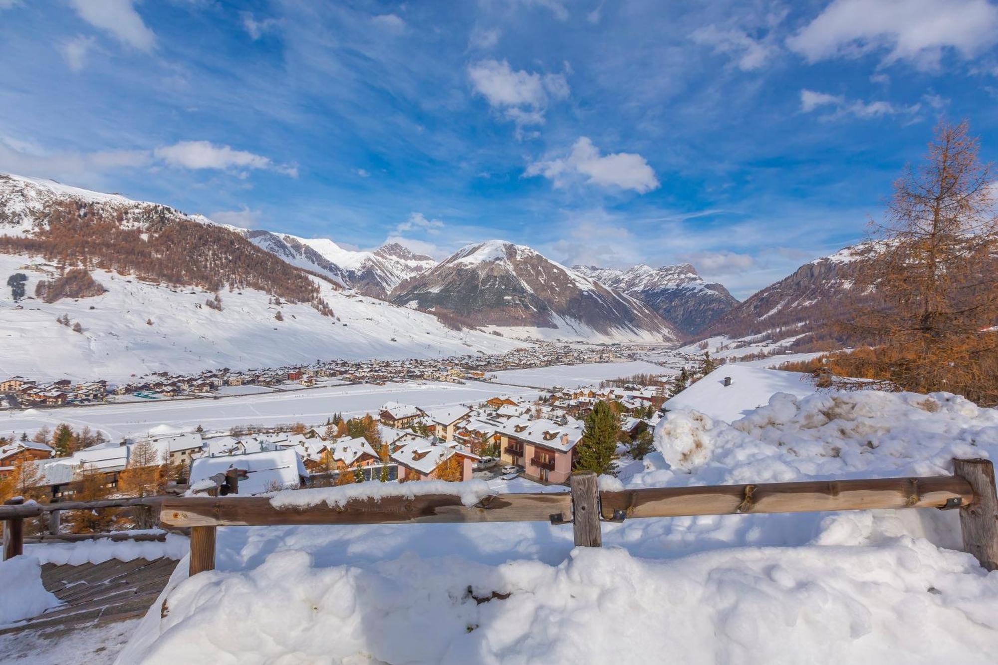 Appartement Volga Loira Senna à Livigno Extérieur photo
